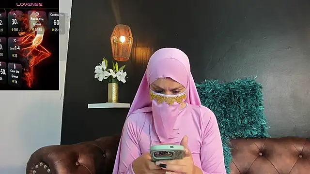 Daliah ali online show from February 17, 8:13 am