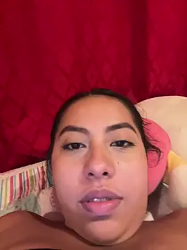 Emiily joee  online show from May 24, 5:17 am