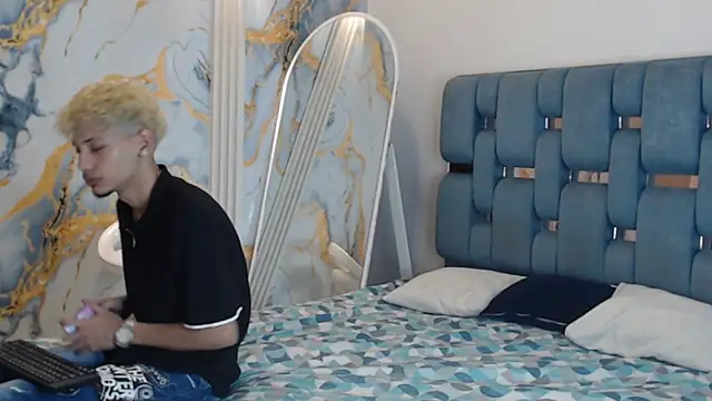 YOUNG BOYS HELL online show from May 15, 1:43 am