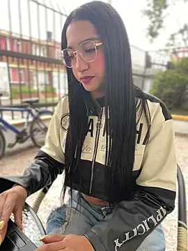 Daniela Pink online show from May 25, 11:53 am