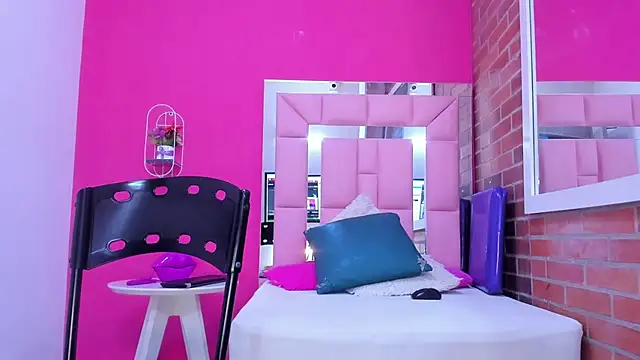 luciana hot699 online show from March 21, 8:19 am