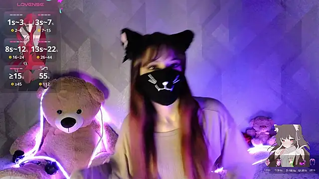 llonaMask online show from March 17, 2:32 pm