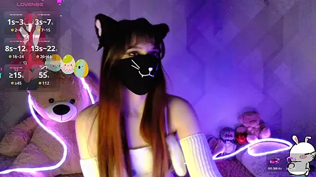 llonaMask online show from March 27, 6:52 pm