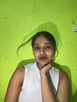 samayra1144 online show from May 11, 4:37 pm