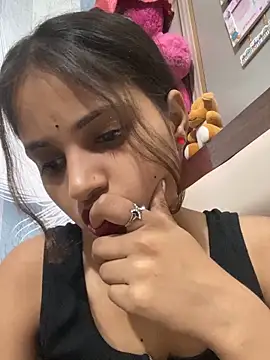 samayra1144 online show from May 22, 4:38 pm