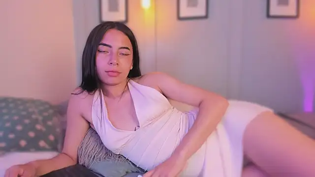 Ivyy sweet  online show from May 9, 8:44 pm