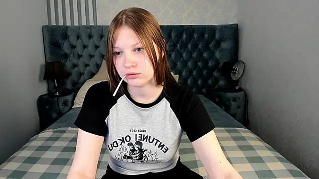 LauraBev online show from May 10, 7:10 am