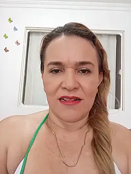 charlotte milf30 online show from May 18, 1:28 pm