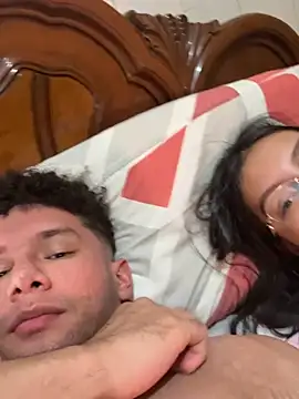 Valentinacouple online show from February 22, 5:52 am