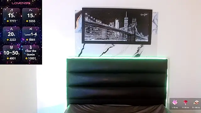 Karlaa Hernandez  online show from March 29, 7:35 pm