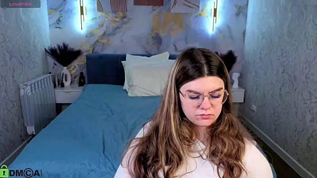 zoe j0y online show from April 5, 5:39 am