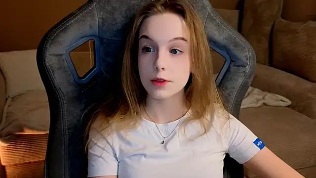 icesteam online show from March 28, 6:07 pm