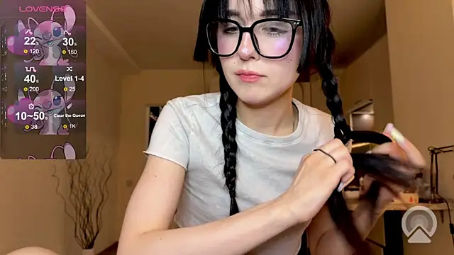 alicelanei online show from May 13, 7:52 pm