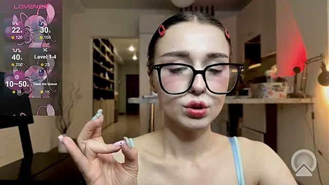 alicelanei online show from May 21, 7:45 pm