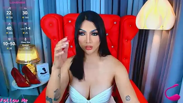 Laureen Hilton online show from April 29, 1:25 pm