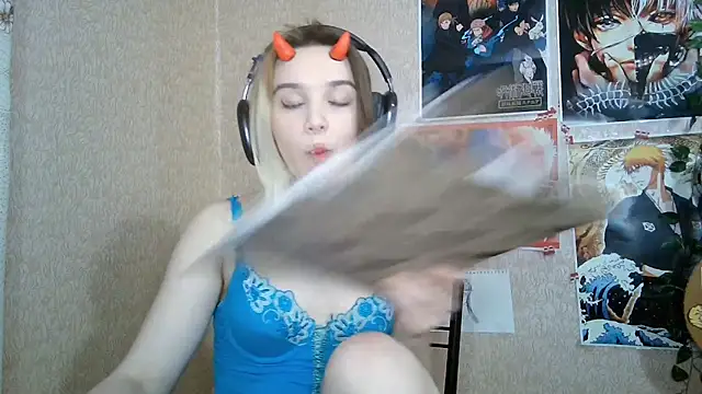 MilaTyan online show from April 4, 5:12 pm