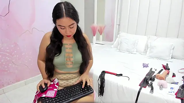 hillary bigbutt online show from February 17, 4:23 am