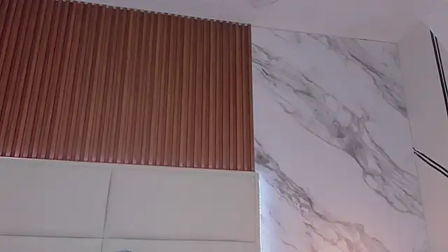 evangeline valencia online show from April 9, 3:09 am