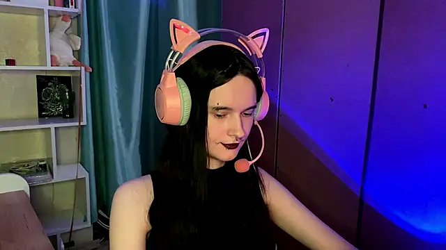 MabelDefina online show from March 4, 11:06 am