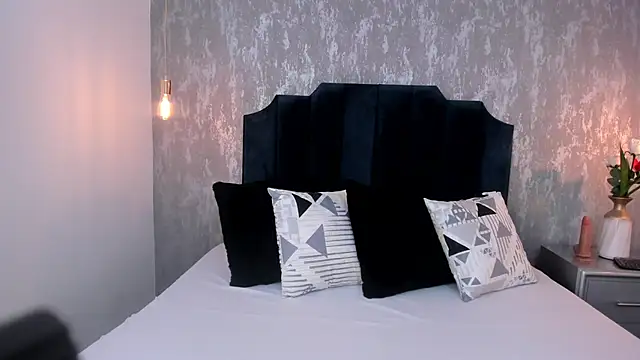 Janna  26 online show from March 25, 8:12 pm