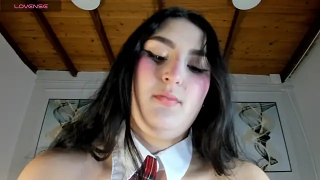 zoe moon   online show from May 15, 12:41 pm