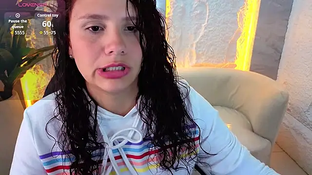 Natasha  tp online show from May 5, 12:52 pm