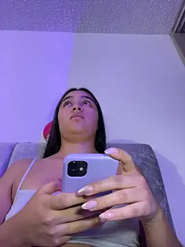 I Samanthaa online show from May 10, 2:24 am