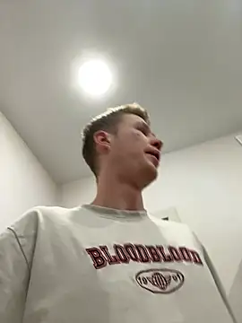 jelisiven online show from April 6, 3:35 pm