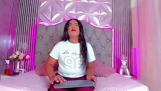 Valentina-Nova- online show from April 27, 4:09 am