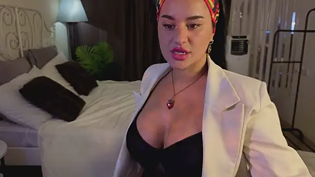 key of lust online show from May 5, 1:41 am