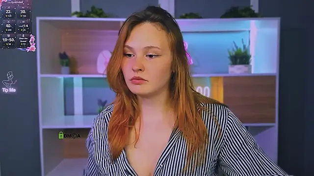 polly-cute online show from May 9, 7:49 pm