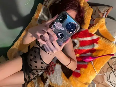 lady moon09 online show from May 8, 2:42 pm