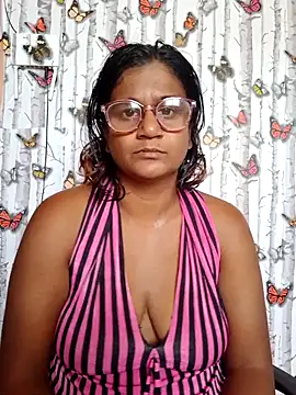 indianstrawberrylips4u online show from May 11, 6:59 am