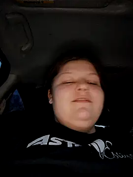 oceansworld88221 online show from March 29, 12:20 am