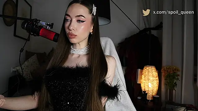 supreme dominatrix online show from May 13, 8:47 pm