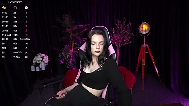 Wild Alice me online show from March 26, 4:20 pm