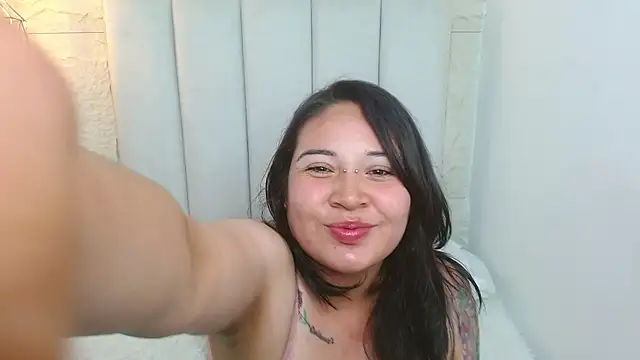 jackie tk online show from May 26, 7:46 pm