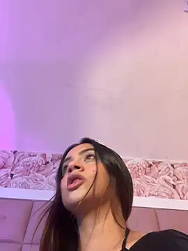 DulceQueen1 online show from May 26, 3:33 pm