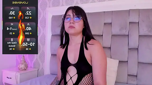 vero domplay online show from May 14, 4:07 am