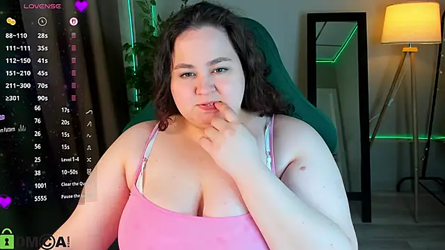 MoonlitAdele online show from May 13, 8:09 am