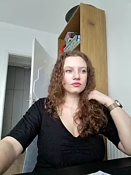 LadyAmaraDavis online show from February 23, 7:19 am