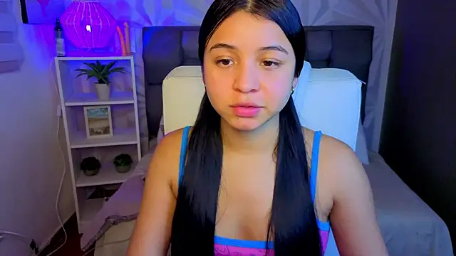 SophyAdams online show from May 27, 5:26 am