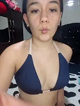 AlessiaKnox online show from May 12, 2:57 pm