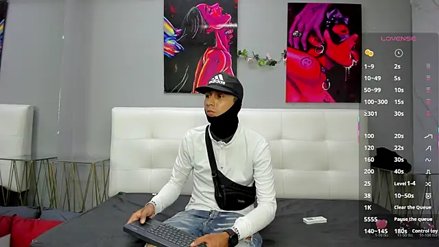 ahsly78Bryan online show from May 18, 8:04 pm