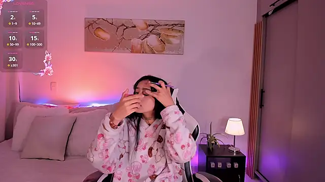 meganlake online show from March 24, 12:32 pm