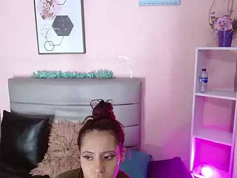 carlitasmirtrs707 online show from March 30, 3:39 am