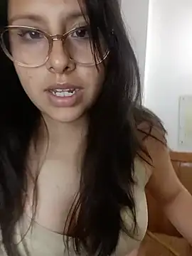 Rosyshadow online show from May 19, 11:56 pm