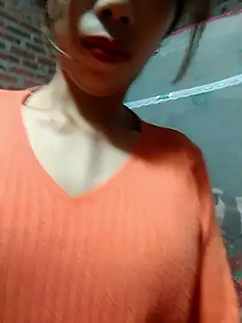 Vycute9900 online show from March 13, 1:56 pm