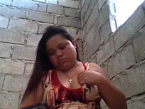 sweetlyn31 online show from May 11, 6:26 am