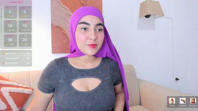 Malika Noor online show from May 25, 4:50 pm